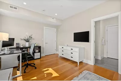201 W 8th St #3A, Boston, MA 02127 - Photo 20