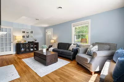 327 Plain Street, Marshfield, MA 02050 - Photo 6