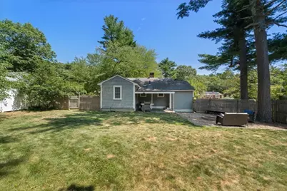 327 Plain Street, Marshfield, MA 02050 - Photo 16