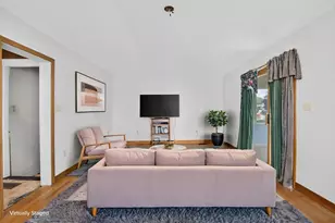 128 Mablin Ave, North Andover, MA 01845 - Photo 8