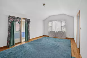 128 Mablin Ave, North Andover, MA 01845 - Photo 10
