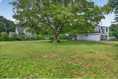 128 Mablin Ave, North Andover, MA 01845 - Photo 4
