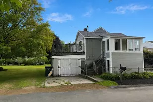 128 Mablin Ave, North Andover, MA 01845 - Photo 2