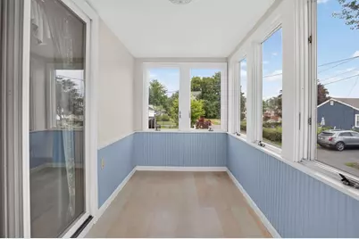 128 Mablin Ave, North Andover, MA 01845 - Photo 6