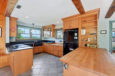 94 Rawson Street, Uxbridge, MA 01569 - Photo 8