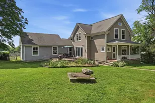 94 Rawson St, Uxbridge, MA 01569 - Photo 22