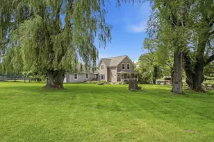94 Rawson St, Uxbridge, MA 01569 - Photo 4