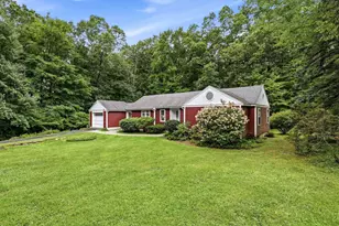 18 Red Gate Ln, Amherst, MA 01002 - Photo 24