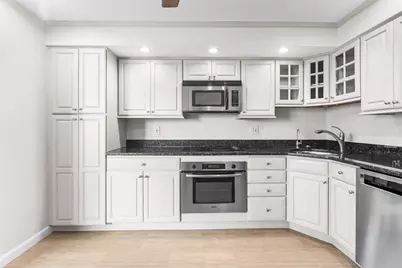 510 Revere Beach Boulevard #1008, Revere, MA 02151 - Photo 6