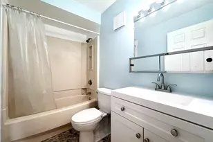 4975 Washington St, Boston, MA 02132 - Photo 6