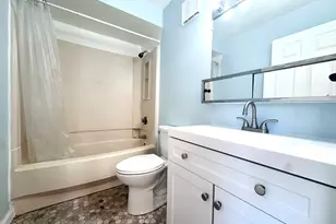 4975 Washington St, Boston, MA 02132 - Photo 12