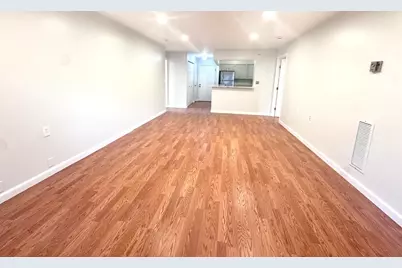 4975 Washington St #109, Boston, MA 02132 - Photo 4