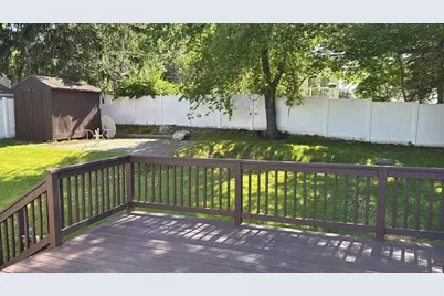 39 Westport Rd, Worcester, MA 01605 - Photo 32