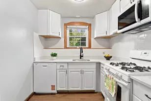 6 Venice St, Danvers, MA 01923 - Photo 6