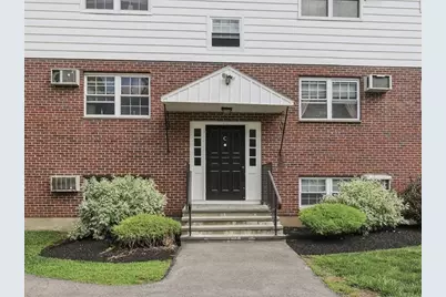 6 Venice Street #C2, Danvers, MA 01923 - Photo 1