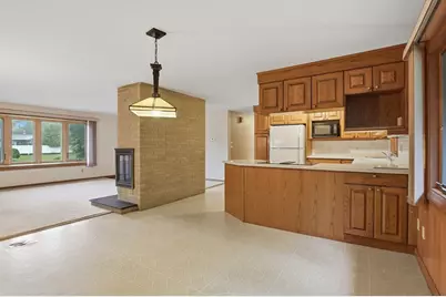 52 Thornton Road, Worcester, MA 01606 - Photo 8