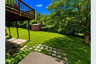 35 Dike Dr, Clinton, MA 01510 - Photo 2