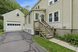 39 Water St, Northampton, MA 01053 - Photo 4