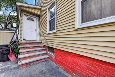 5 Diamond St, Worcester, MA 01610 - Photo 4