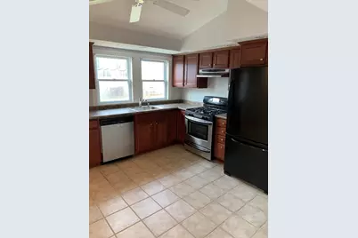 109 Pond Street #109, Weymouth, MA 02190 - Photo 4