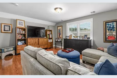 637 Gifford St #15B, Falmouth, MA 02540 - Photo 18