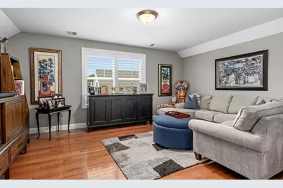 637 Gifford St #15B, Falmouth, MA 02540 - Photo 16
