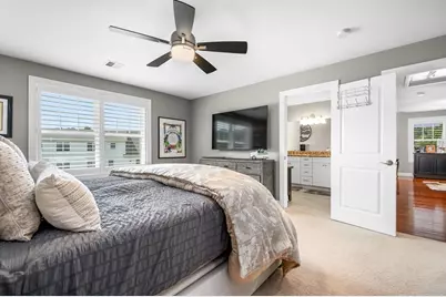 637 Gifford St #15B, Falmouth, MA 02540 - Photo 12