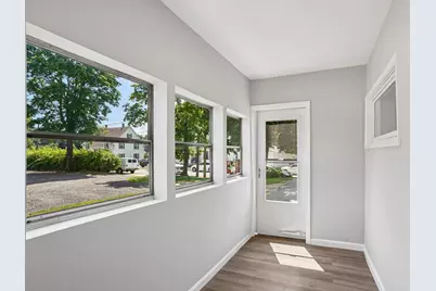 59 Hartford Ave E, Uxbridge, MA 01569 - Photo 20