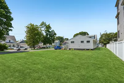 59 Hartford Ave E, Uxbridge, MA 01569 - Photo 30