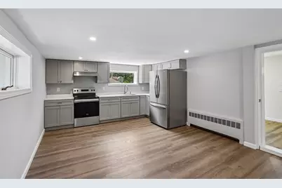 59 Hartford Ave E, Uxbridge, MA 01569 - Photo 8