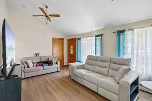 59 Hartford Ave E, Uxbridge, MA 01569 - Photo 22