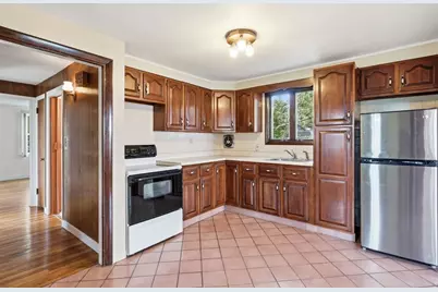 6 Devine Rd, Randolph, MA 02368 - Photo 8
