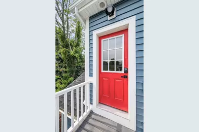 30 Pitman Rd #2, Swampscott, MA 01907 - Photo 2