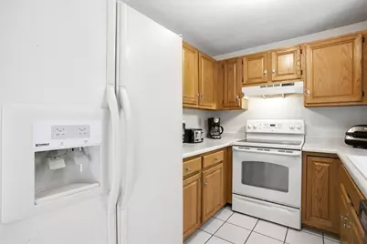 35 Beech Hill Ave #0, Manchester, NH 03103 - Photo 8