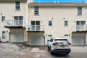 35 Beech Hill Ave, Manchester, NH 03103 - Photo 22