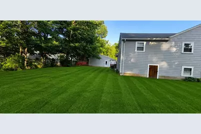 40 Border Rd, Holbrook, MA 02343 - Photo 2