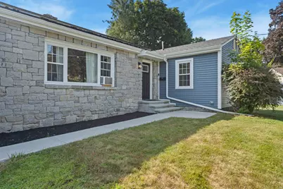 5 5th Ave, Dudley, MA 01571 - Photo 4