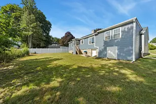 5 5th Ave, Dudley, MA 01571 - Photo 38
