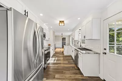 5 5th Ave, Dudley, MA 01571 - Photo 18