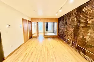 5 Thacher Ct, Boston, MA 02113 - Photo 2
