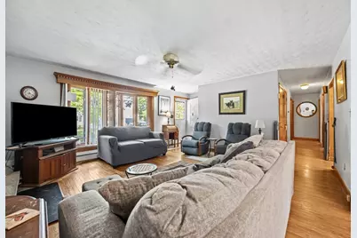55 Evans St, Somerset, MA 02726 - Photo 6