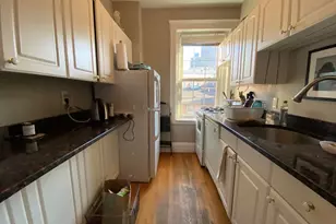 26 Myrtle St, Boston, MA 02114 - Photo 10