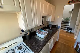 26 Myrtle St, Boston, MA 02114 - Photo 12