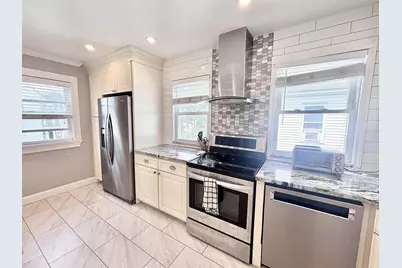 34 Boston Ave #1, Somerville, MA 02144 - Photo 2