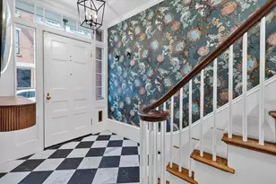 54 Pinckney St, Boston, MA 02114 - Photo 4