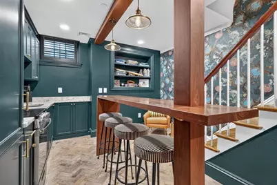 54 Pinckney St, Boston, MA 02114 - Photo 20