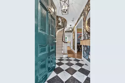 54 Pinckney St, Boston, MA 02114 - Photo 2