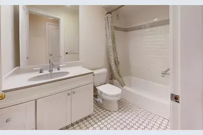 23 Lake #2, Somerville, MA 02143 - Photo 10