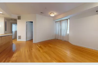 23 Lake #2, Somerville, MA 02143 - Photo 4