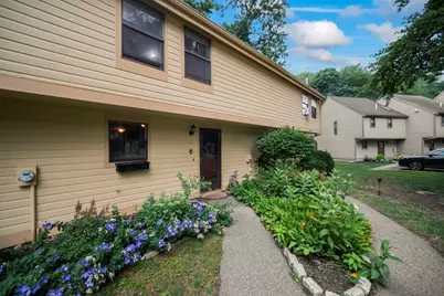 26 Greenwood Village St #26, Easton, MA 02334 - Photo 4